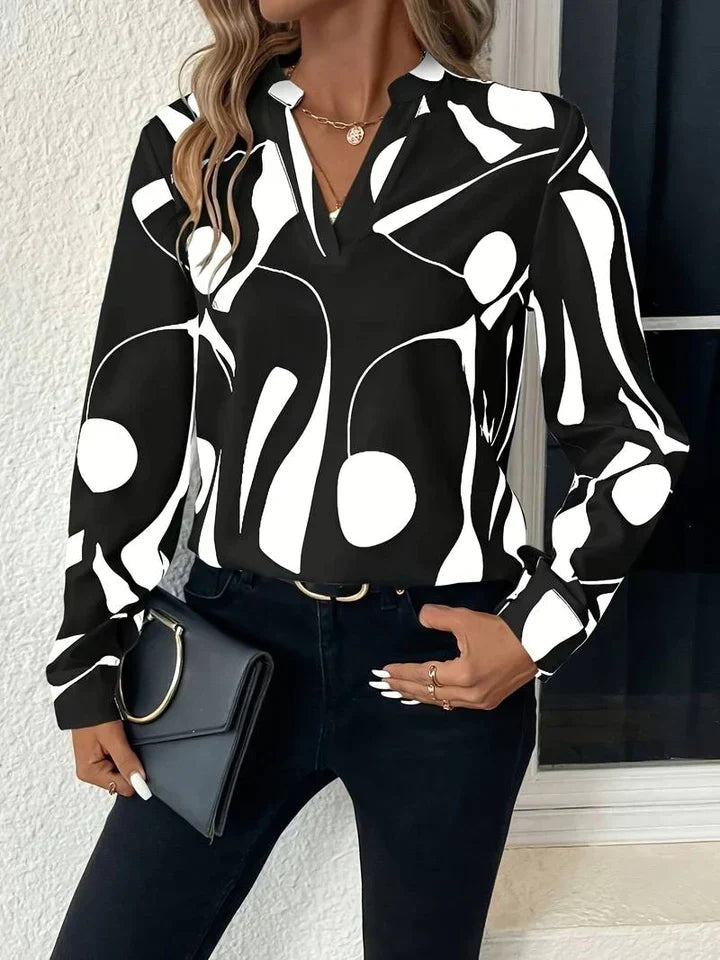 Beautifully Crafted Blouse in a Classic Style