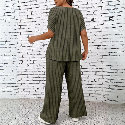 Classic Vintage Shirt with a Flattering Fit