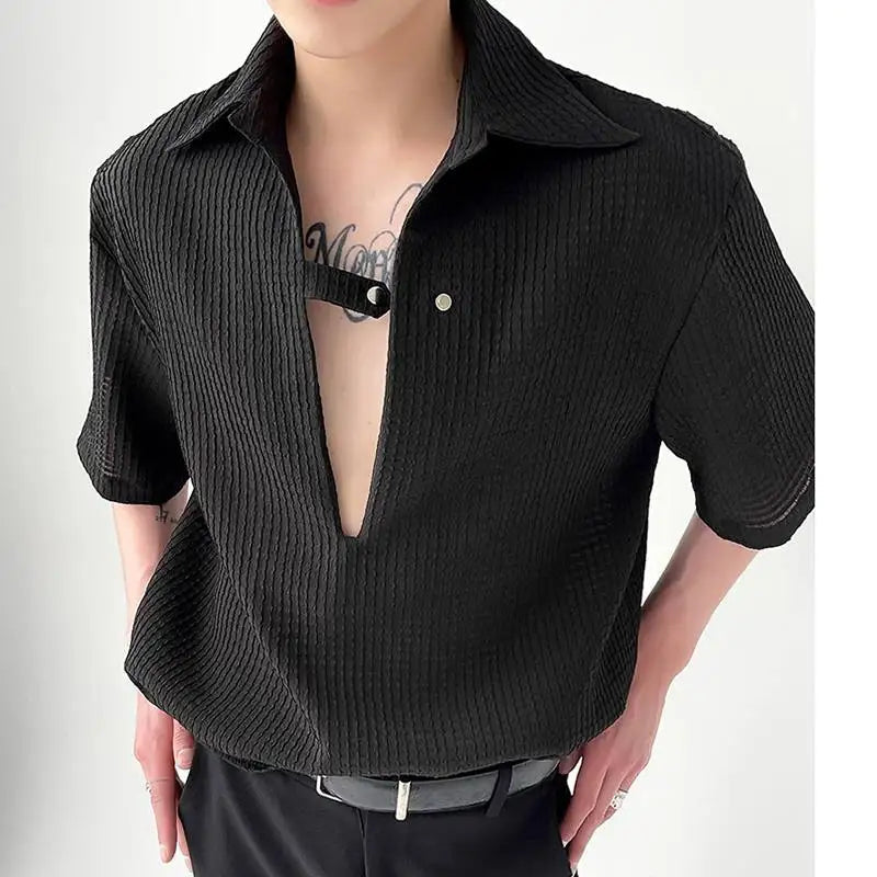 Effortlessly Elegant Shirt with a Timeless Design