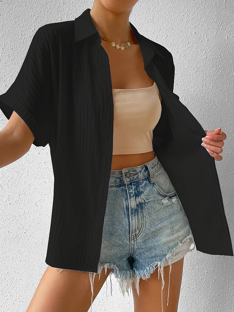 Well Tailored Shirt with a Graceful Silhouette