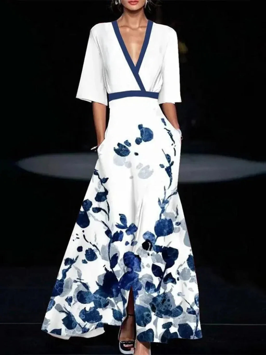 Sophisticated Dress with a Clean Classic Look