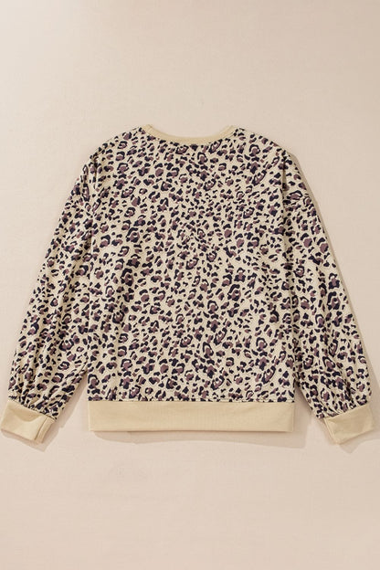 Classic Vintage Shirt with a Flattering Fit