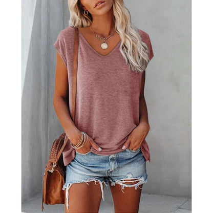Beautifully Crafted T-Shirt in a Classic Style