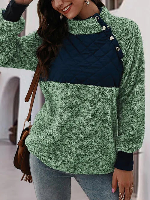 Well Tailored Shirt with a Graceful Silhouette