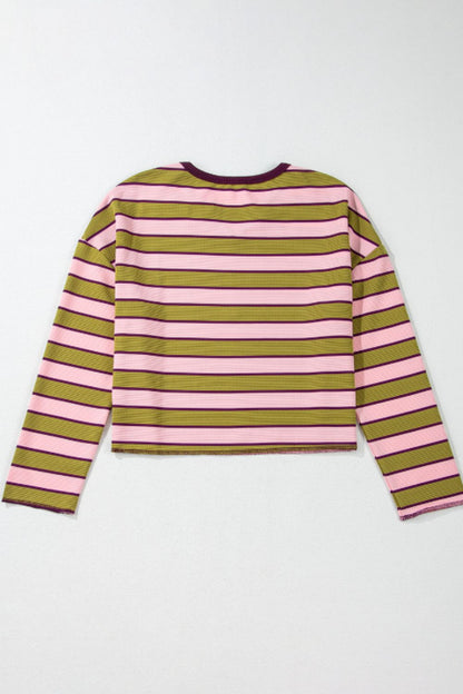 Effortlessly Elegant T-Shirt with a Timeless Design