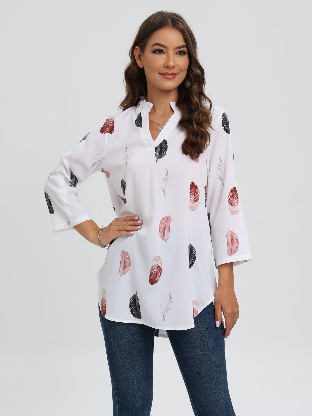 Well Tailored Blouse with a Graceful Silhouette