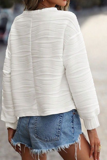 Well Tailored Shirt with a Graceful Silhouette