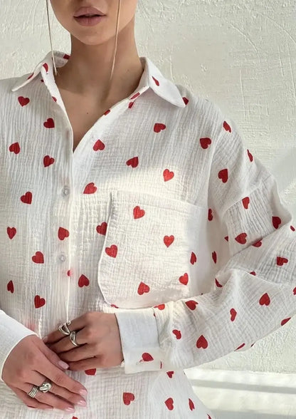 Classic Vintage Shirt with a Flattering Fit