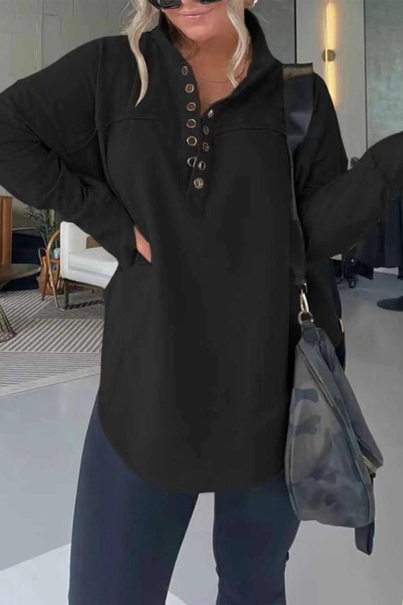 Effortlessly Elegant Shirt with a Timeless Design