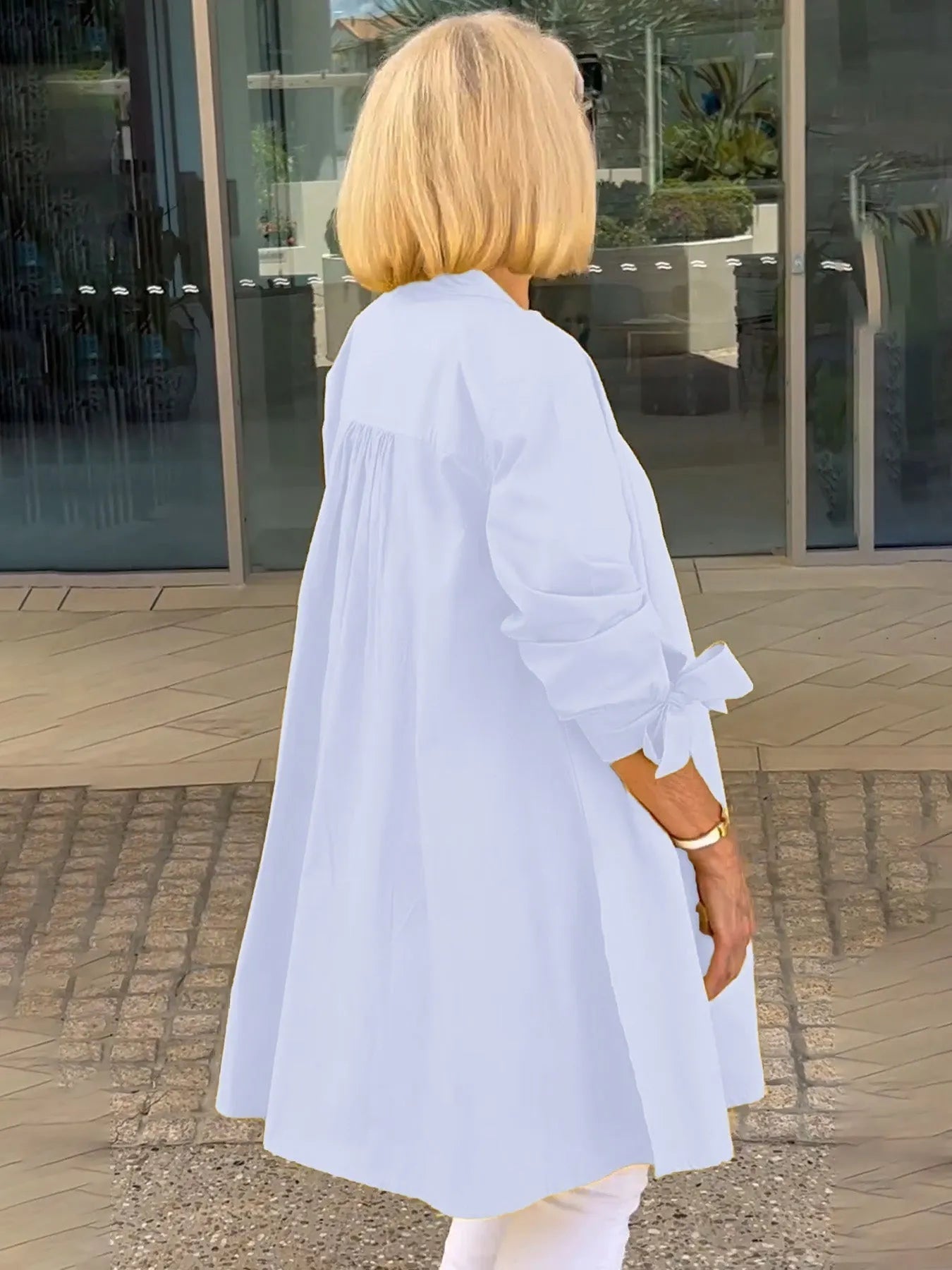 Classic Vintage Shirt with a Flattering Fit