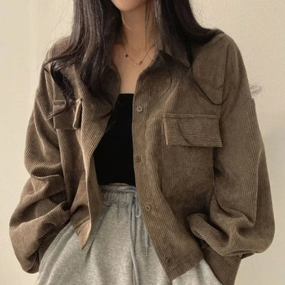 Well Tailored Shirt with a Graceful Silhouette