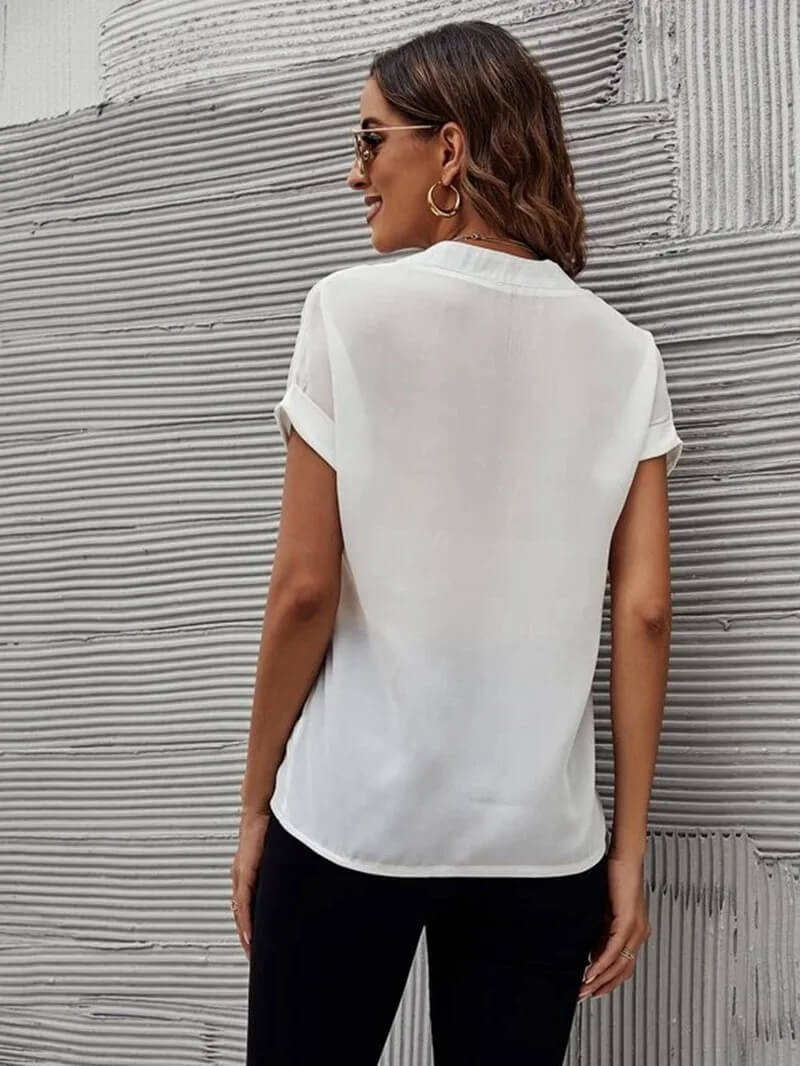 Elegantly Styled Shirt for Everyday Wear