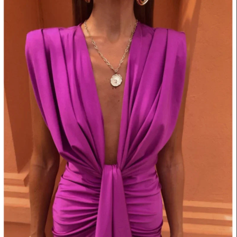 Gracefully Styled Dress for Any Occasion