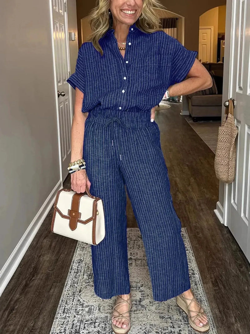 Classic Vintage Shirt with a Flattering Fit