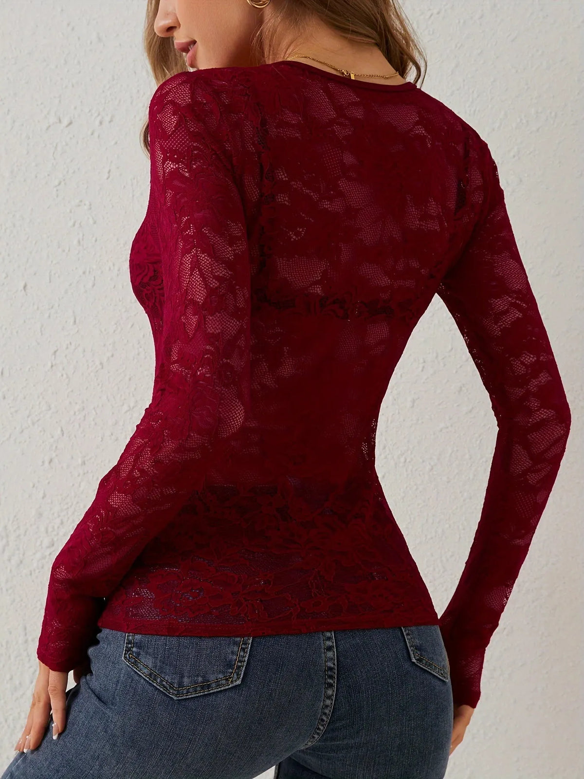 Beautifully Finished T-Shirt in a Timeless Design
