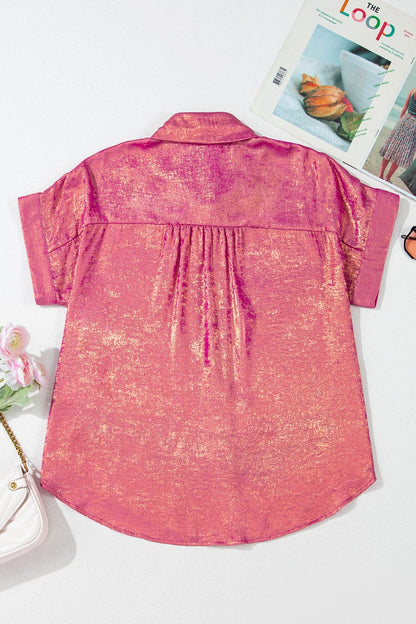 Classic Vintage Shirt with a Flattering Fit