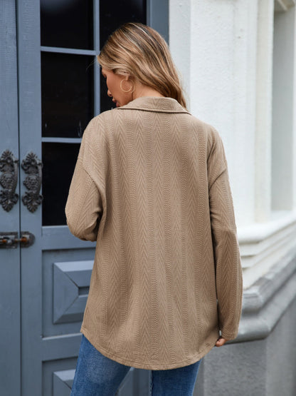 Well Tailored Shirt with a Graceful Silhouette