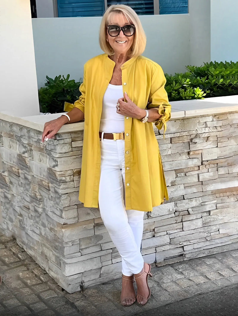 Classic Vintage Shirt with a Flattering Fit