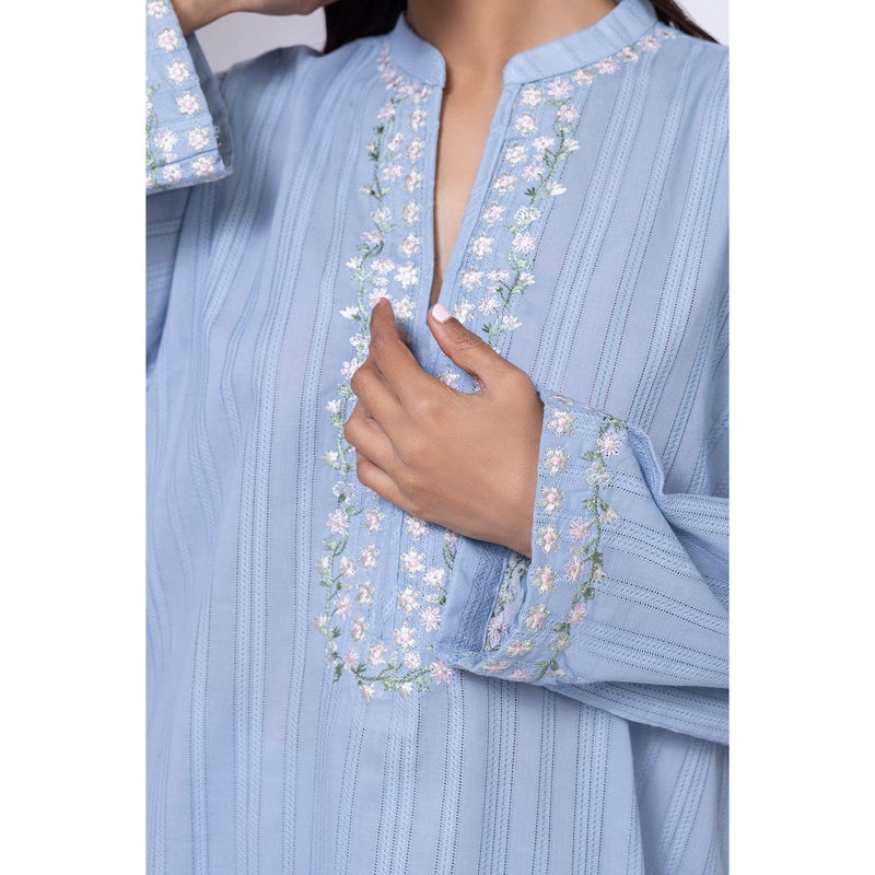 Timeless Vintage Style Shirt