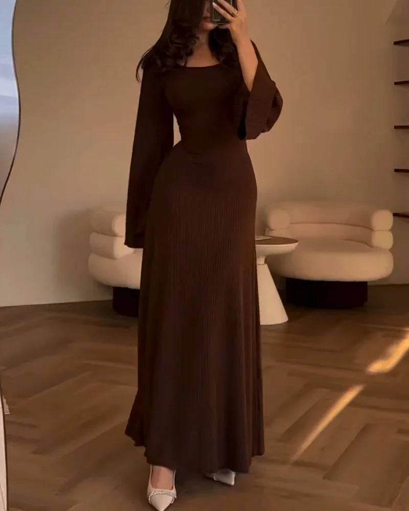Elegantly Styled Dress for Everyday Wear