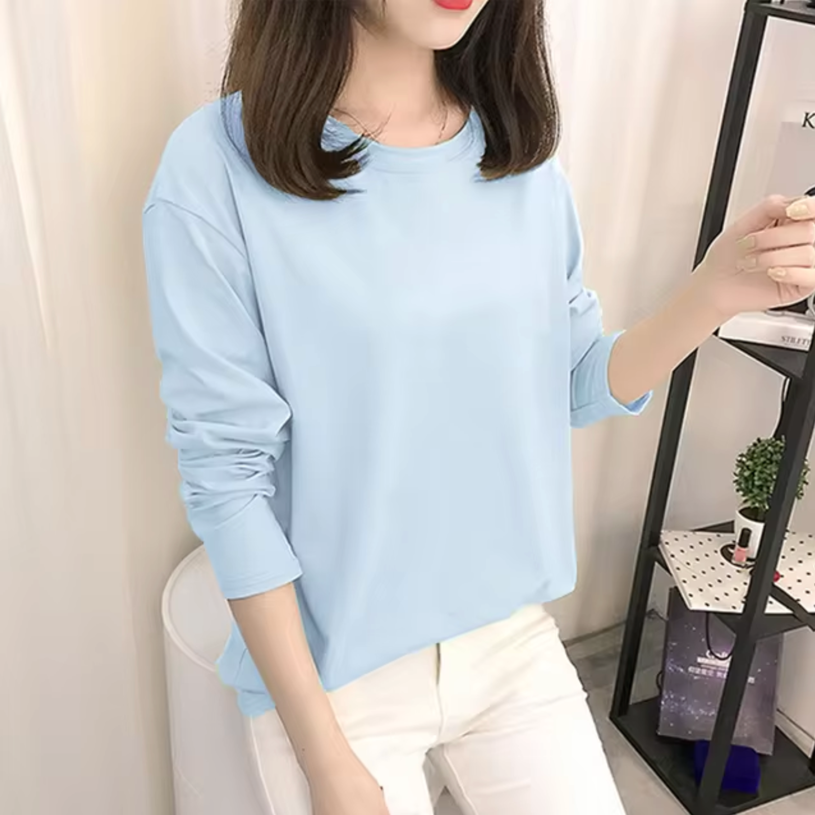 Classic Vintage Shirt with a Flattering Fit