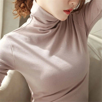 Classic Vintage T-Shirt with a Flattering Fit
