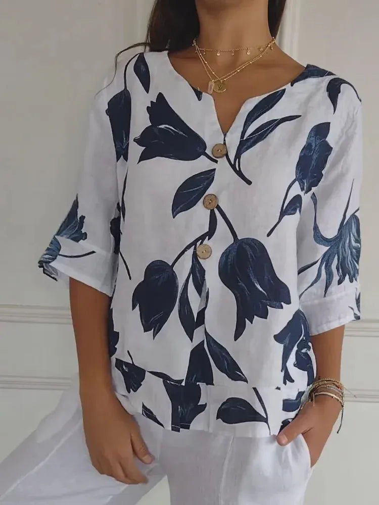 Effortlessly Elegant Shirt with a Timeless Design
