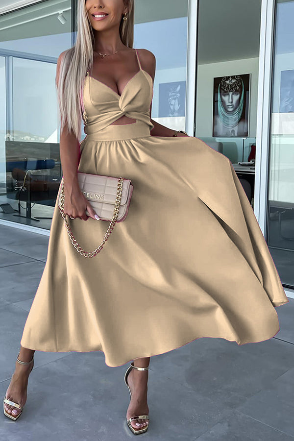 Gracefully Styled Dress for Any Occasion