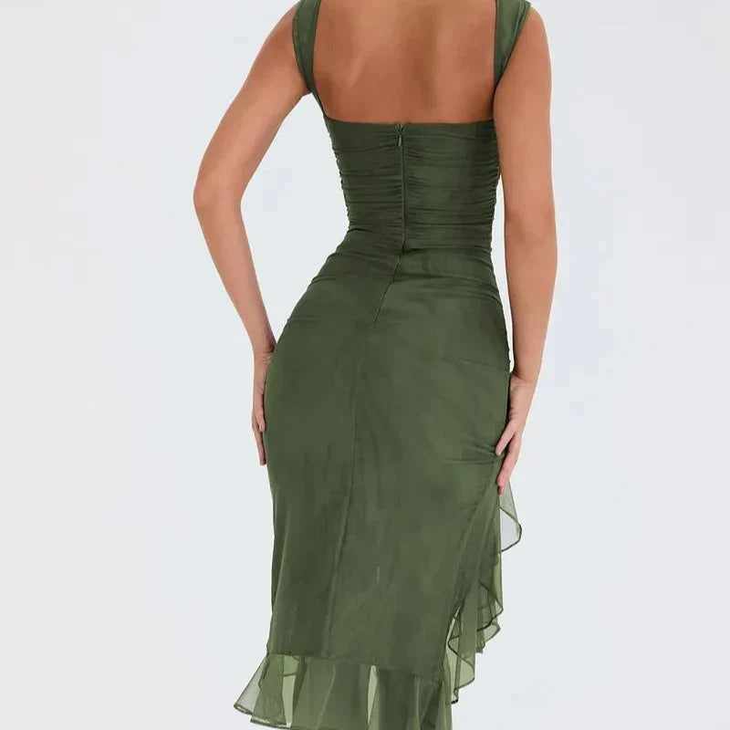 A Vintage Style Dress with Delicate Timeless Details
