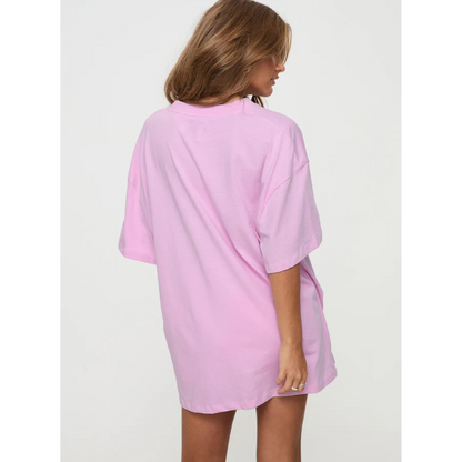 Classic Vintage T-Shirt with a Flattering Fit