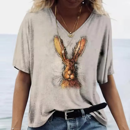 Elegantly Styled T-Shirt for Everyday Wear