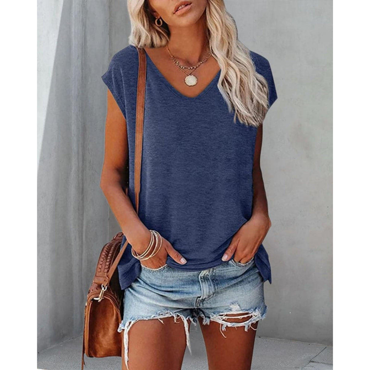 Beautifully Crafted T-Shirt in a Classic Style