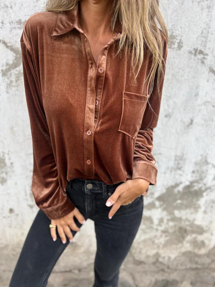 Sophisticated Shirt with a Clean Classic Look