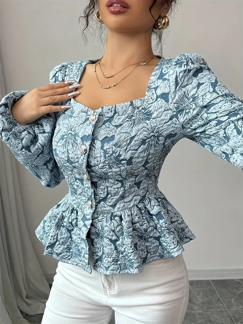 Sophisticated Blouse with a Clean Classic Look