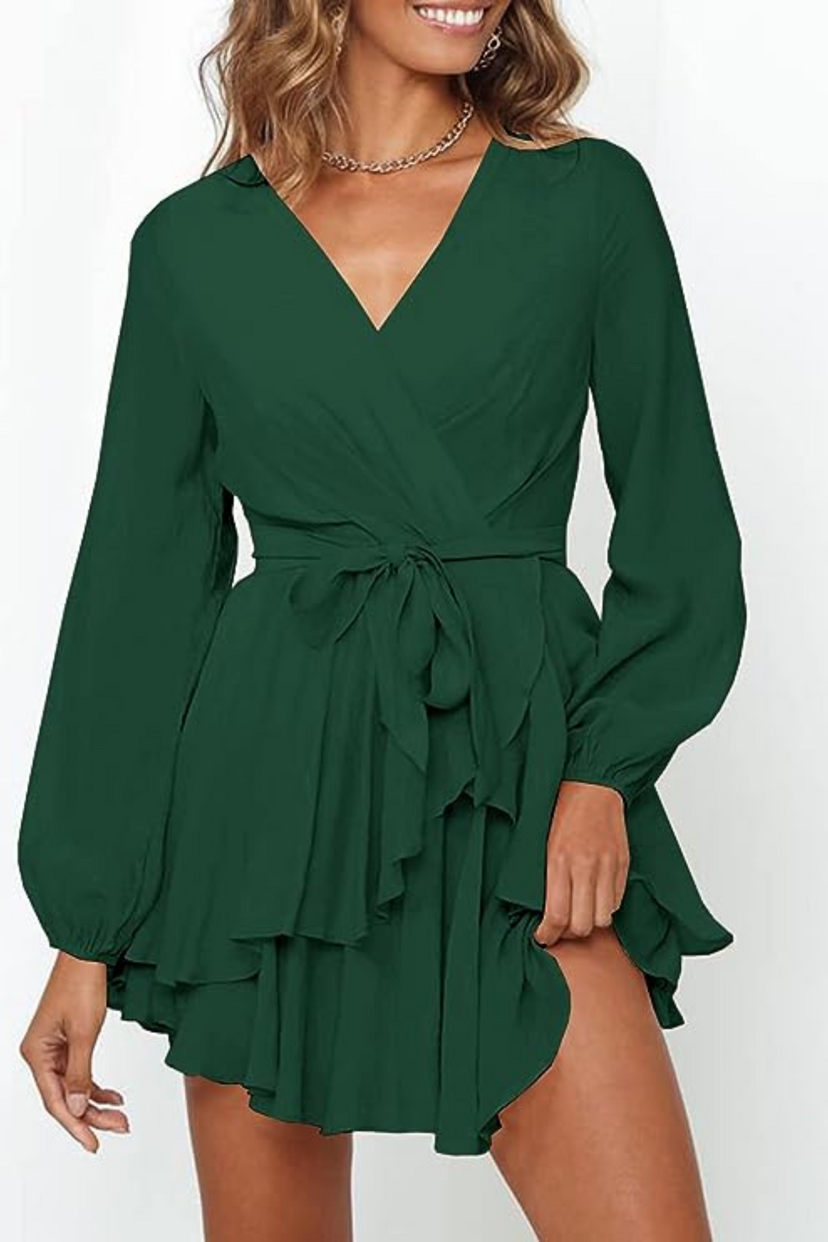 Beautifully Finished Dress in a Timeless Design