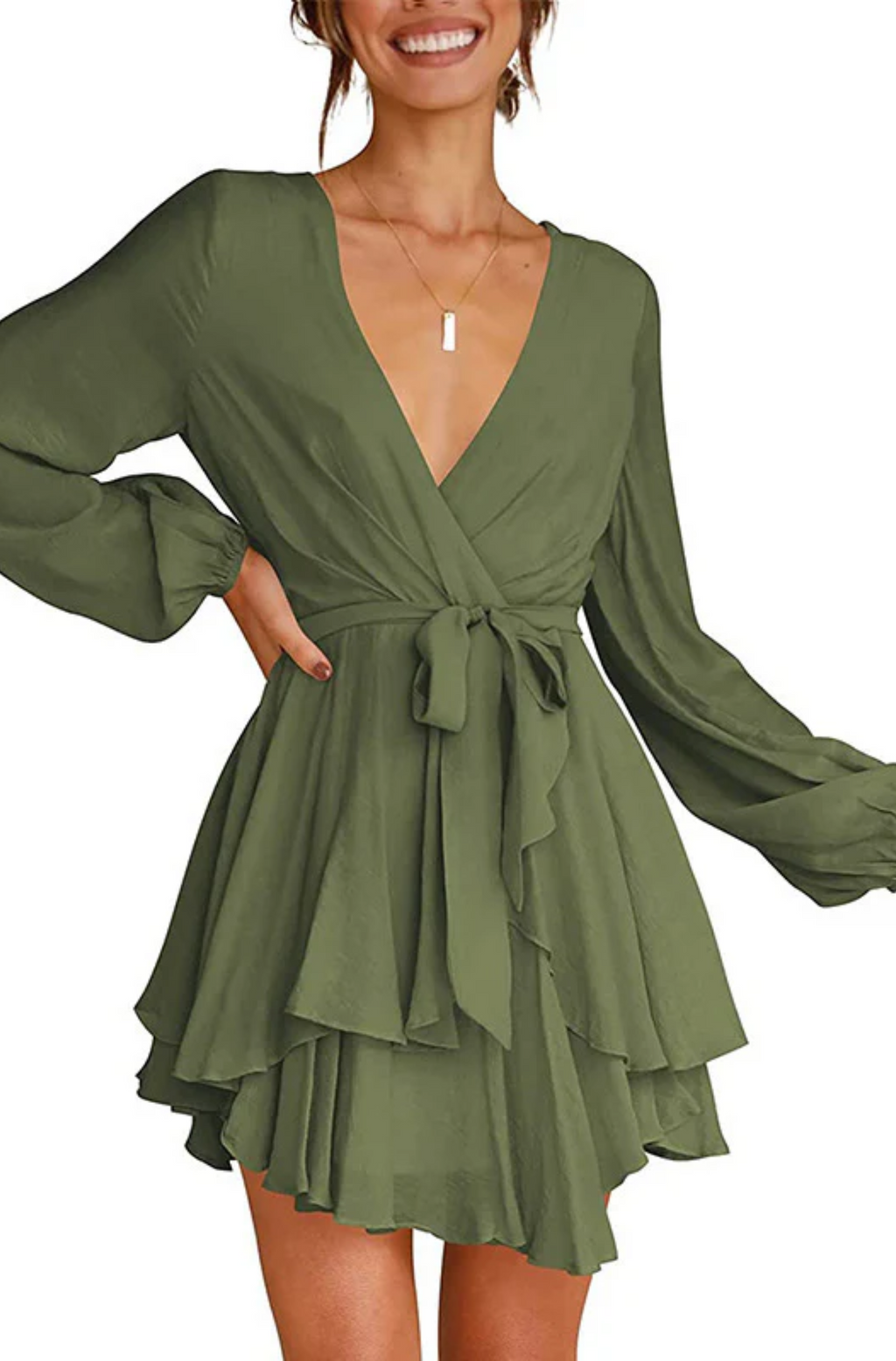 Beautifully Finished Dress in a Timeless Design