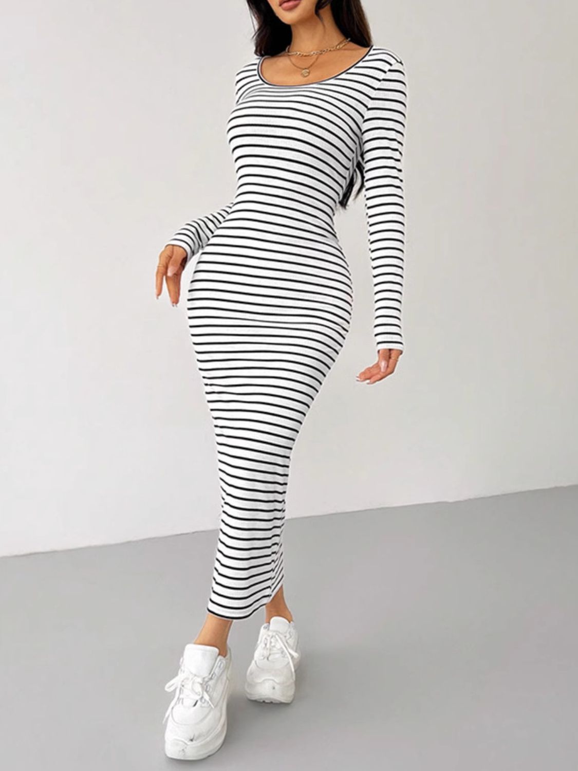 Sophisticated Dress with a Clean Classic Look