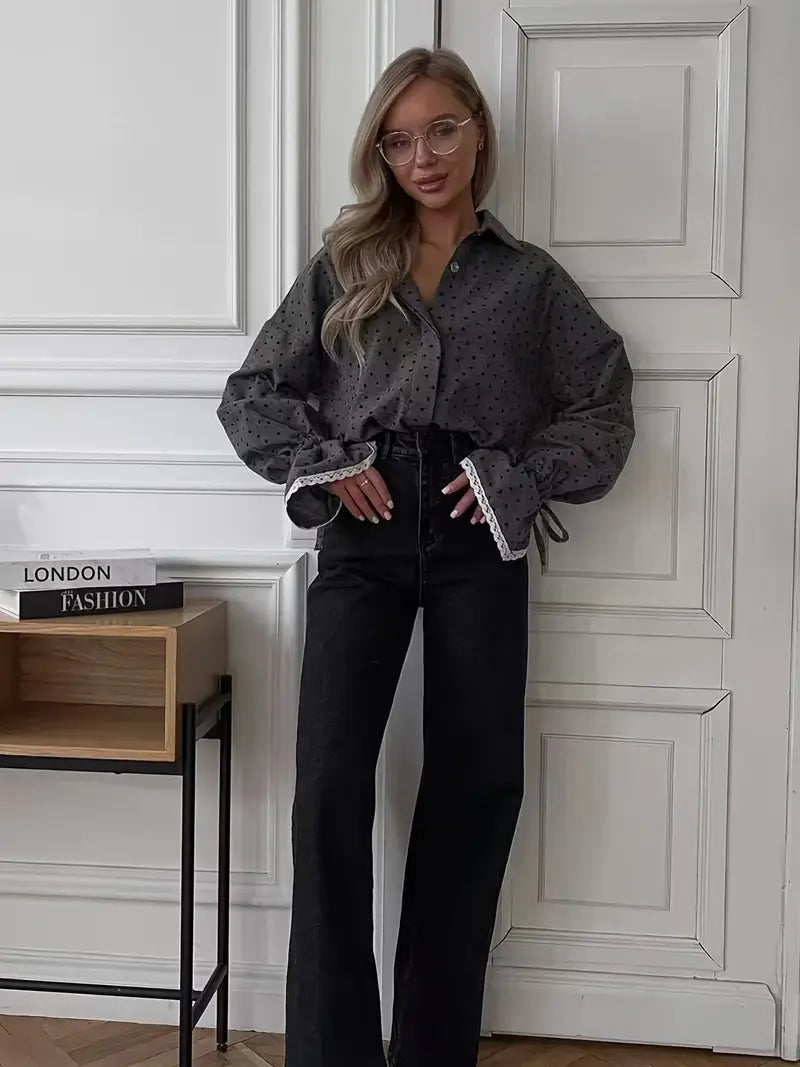 Classic Vintage Blouse with a Flattering Fit