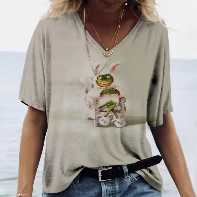 Vintage Inspired T-Shirt with a Contemporary Edge