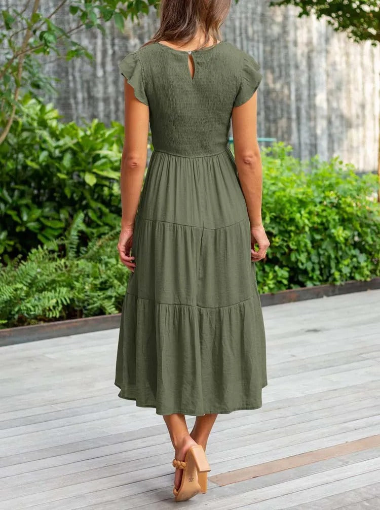 Sophisticated Dress with a Clean Classic Look