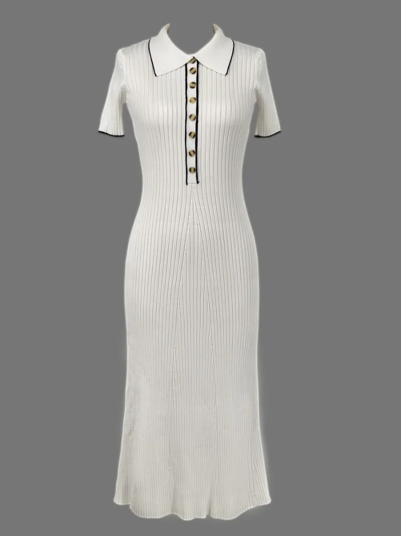 Polished Dress with an Effortless Classic Look