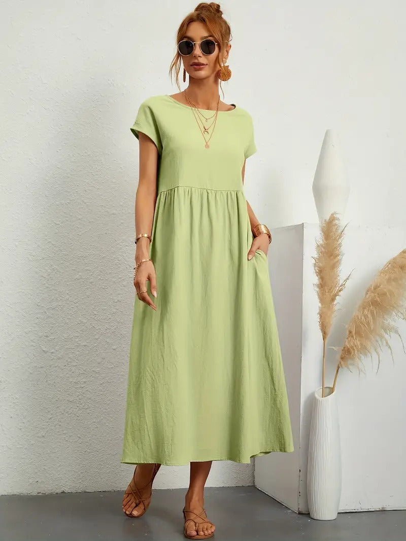 Classic Vintage & Enduringly Stylish Dress