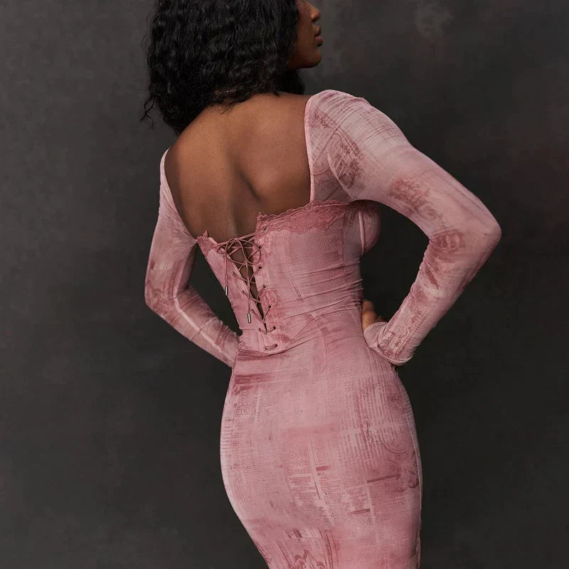 Beautifully Crafted Dress in a Classic Style