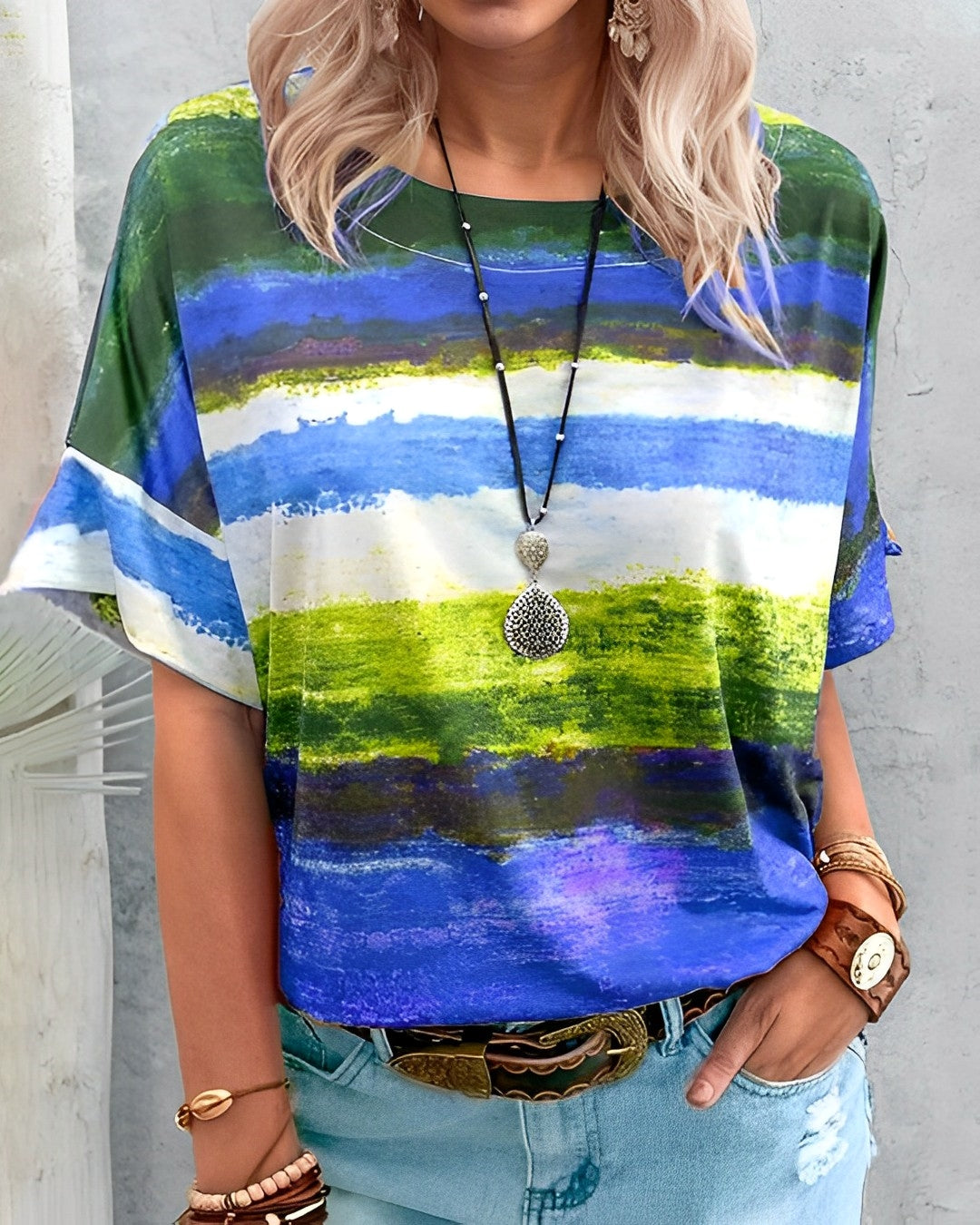 Classic Vintage T-Shirt with a Flattering Fit