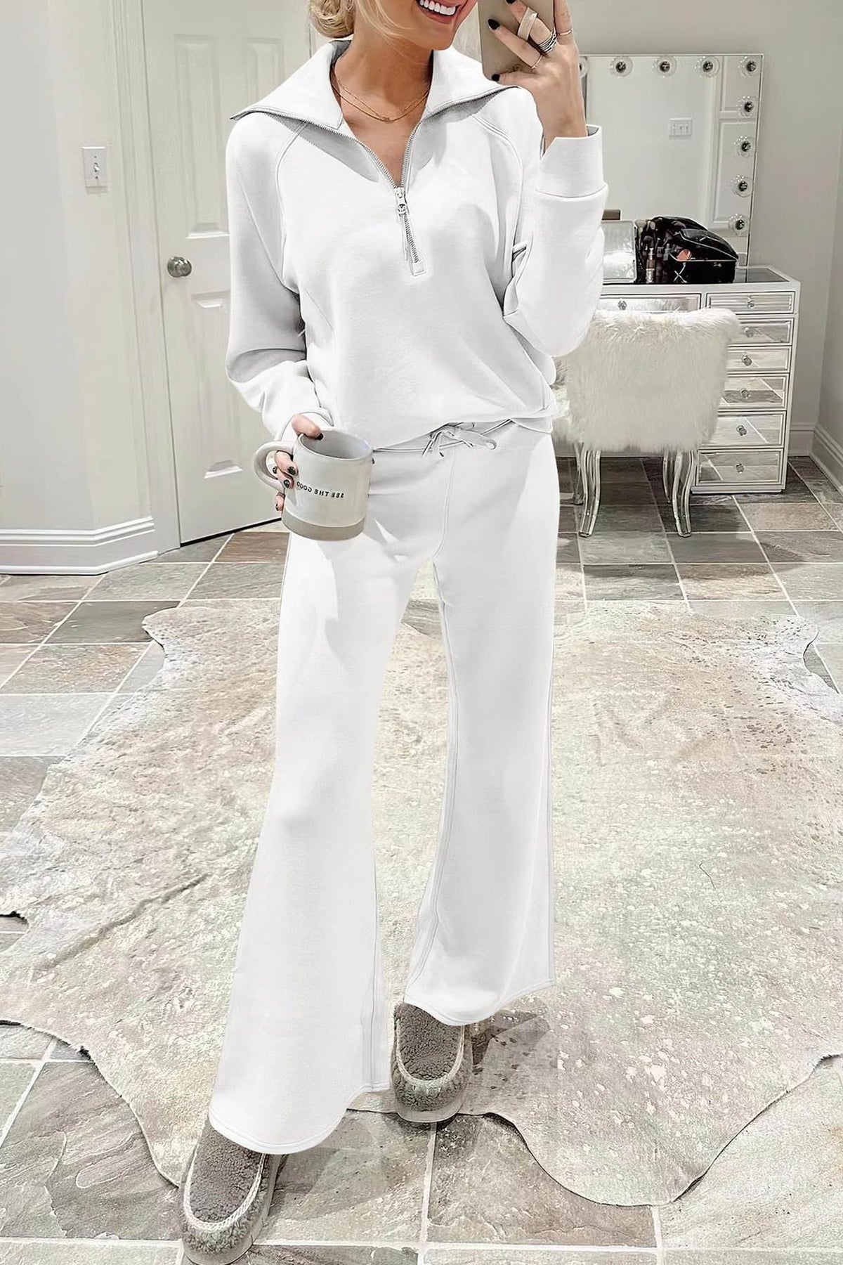 Effortlessly Elegant Shirt with a Timeless Design