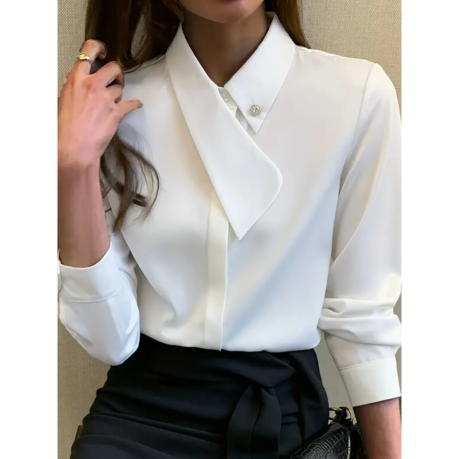 Effortlessly Elegant Shirt with a Timeless Design