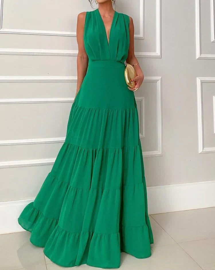 Classic Vintage & Enduringly Stylish Dress