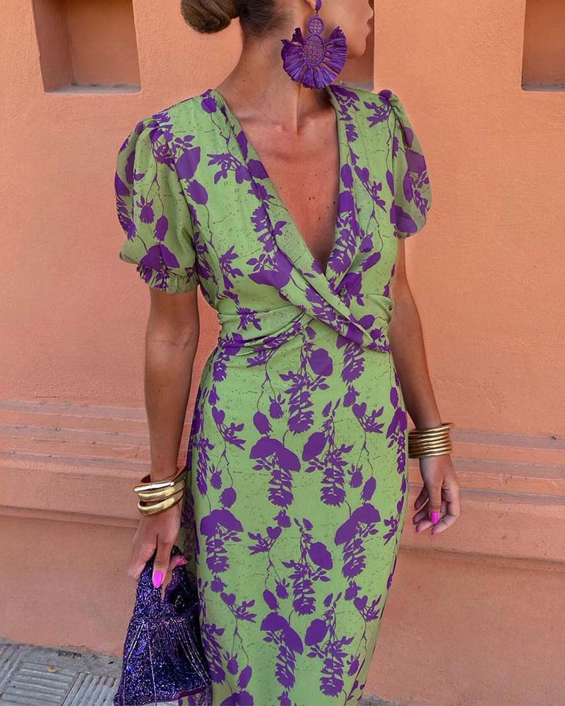 Polished Dress with an Effortless Classic Look