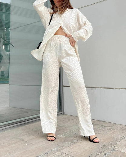 Classic Vintage & Enduringly Stylish Shirt