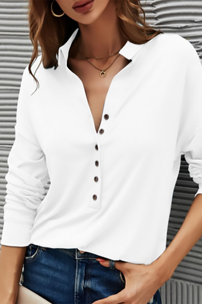 Classic Vintage T-Shirt with a Flattering Fit